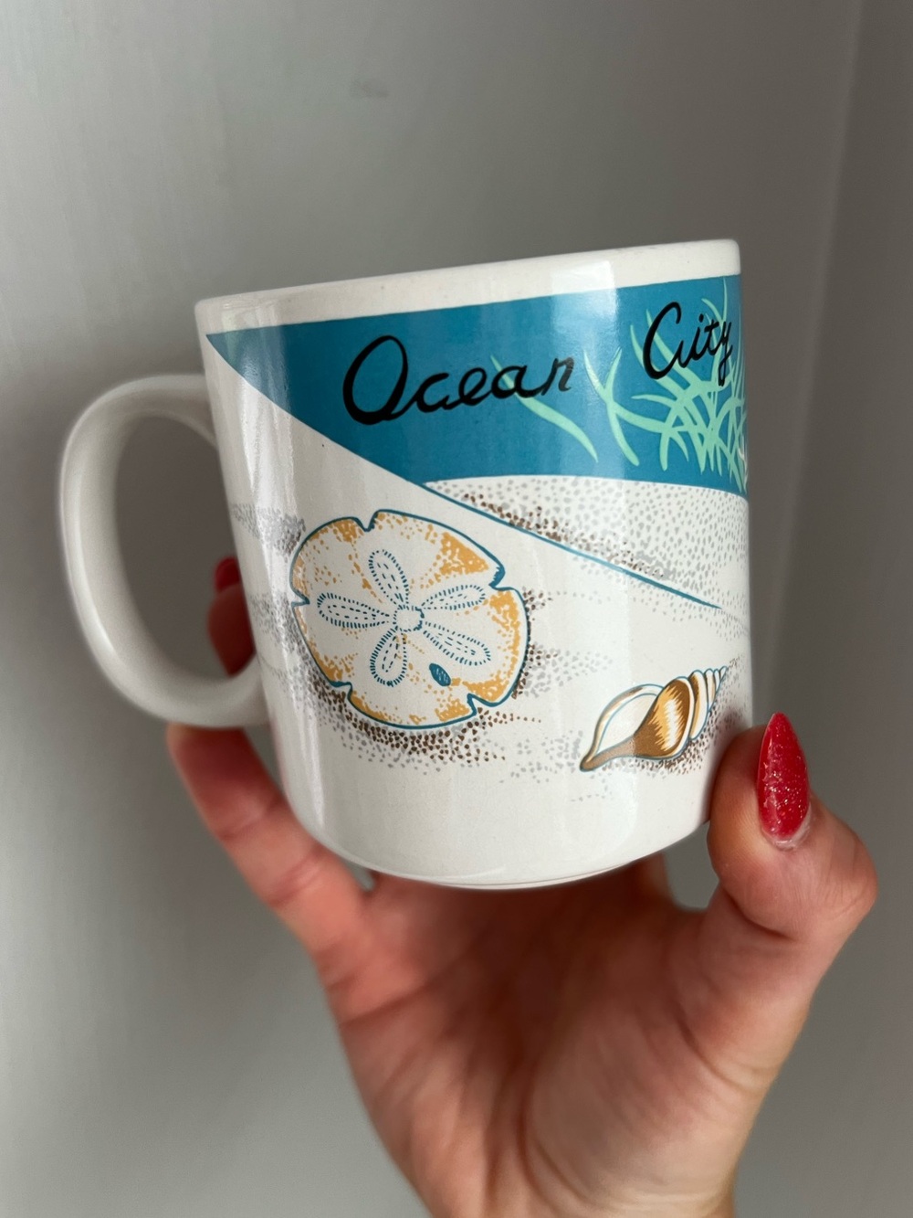 Vintage Ocean City Shell & Sand Ceramic Coffee Mug - White & Teal